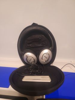 Bose QC15 Acoustic Noise Canceling Headphones.