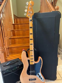 Squier Classic Vibe Jazz Bass (Mint) w/ Hardshell Case, Crate Bass Amp