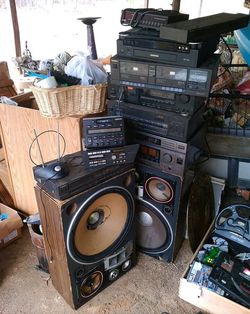 Huge electronic lot receiver CD player speakers car stereos tape cassette