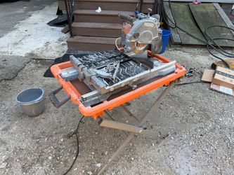 RIDGID Wet Tile Saw with Stand