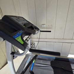 Horizon Treadmill/ Caminadora