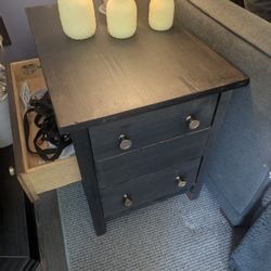 Lane Furniture. Side Table/Night Stand