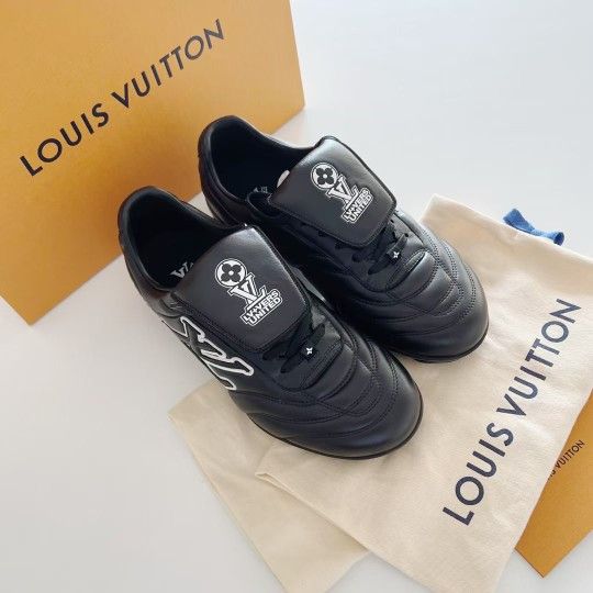 L V Footprint Soccer more colors available