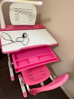 Girl pink desk