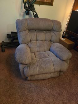 Rocker recliner swivel chair like new