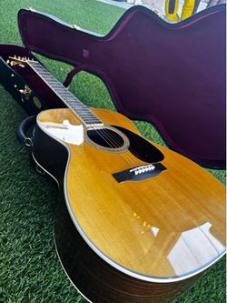 Martin J-40 (Refreshed) 2025 . tag: Martin Guitar Collings Gibson bourgeois Santa Cruz fender