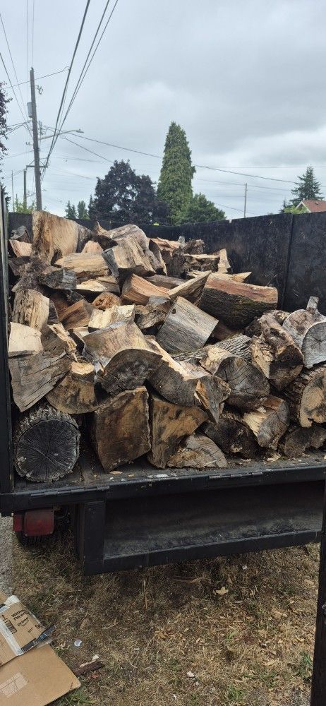 Seasoned Dry Madrona, White Oak, Maple Firewood