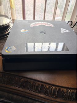 Nice Playstation 4