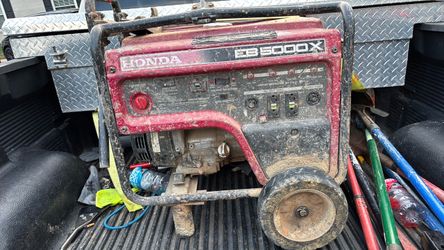Honda 5000 watt  generator