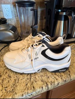 FootJoy Specialty Golf Shoes in White/Black