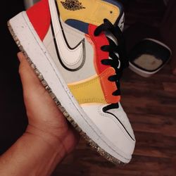 AJ 1 SIZE 5.5Y 