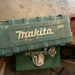 Makida AVT Demolition Hammer