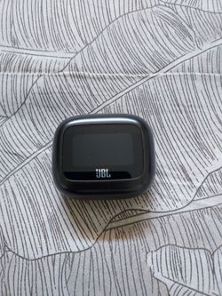 Jbl live beam 3...