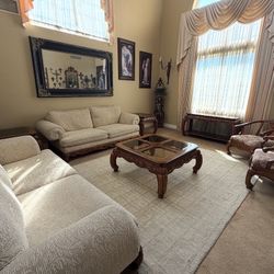Elegant Living Room Set 