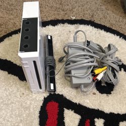 Nintendo Wii Console Only And Cords Works 