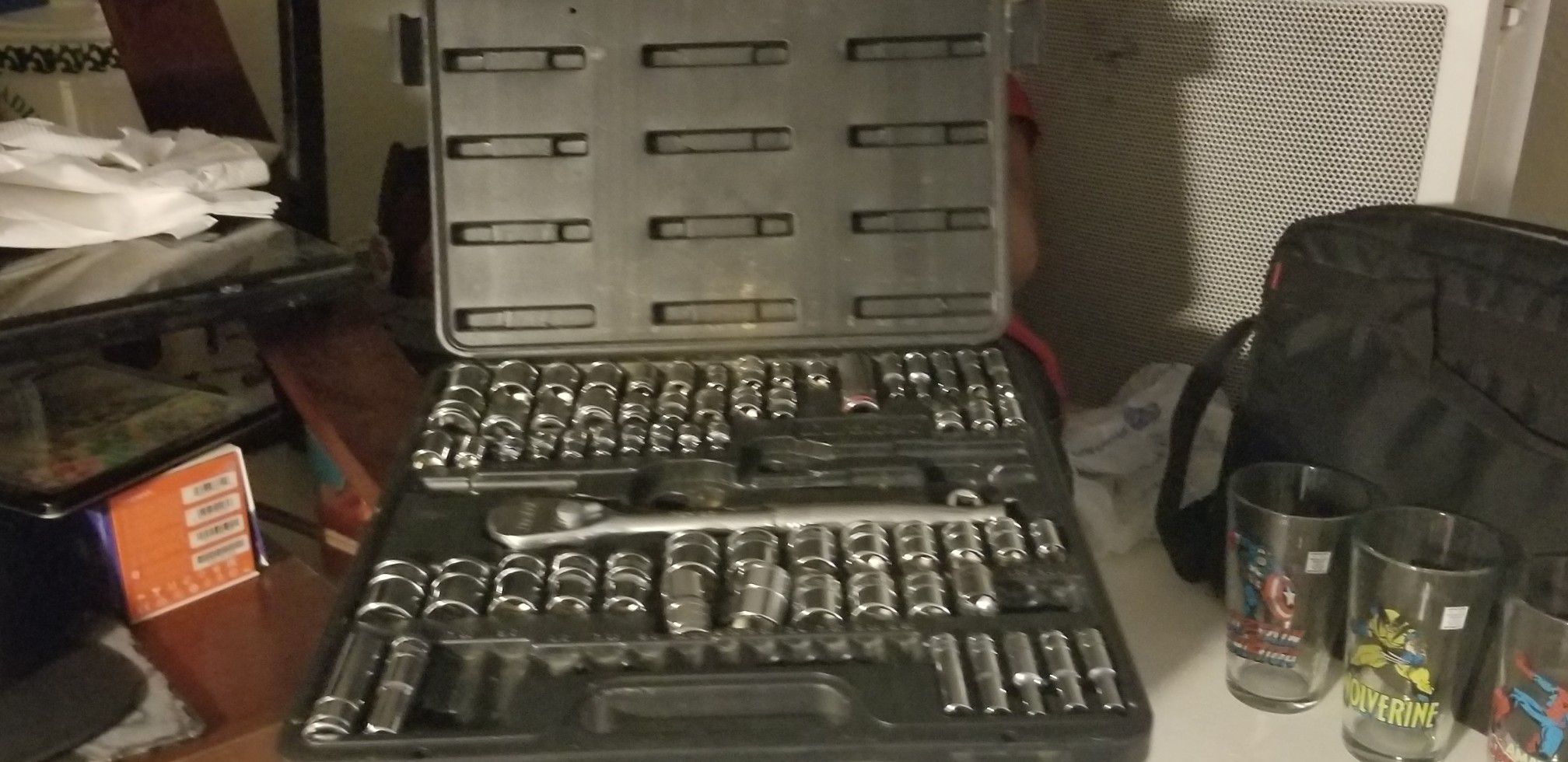 Socket wrench set