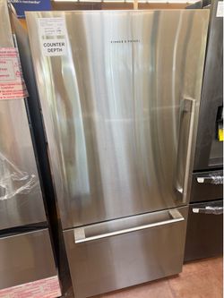 Fisher & Paykel Single refrigerator 31”