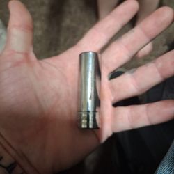 Single 14mm snapon sockets