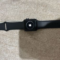 Apple Watch Series 3 – 38mm (GPS) – Like New