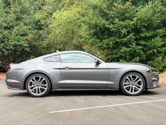 2022 Ford Mustang