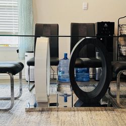 Modern Glass Dining Ta