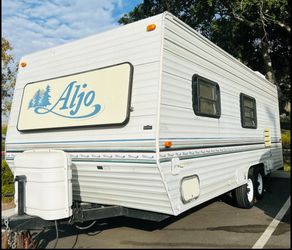 2000 ALJO TRAILER 20FT !! VERY CLEAN