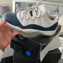 Jordan 11s Retro Lows 