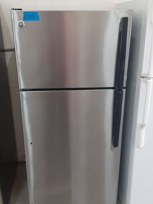 Ge Refrigerator