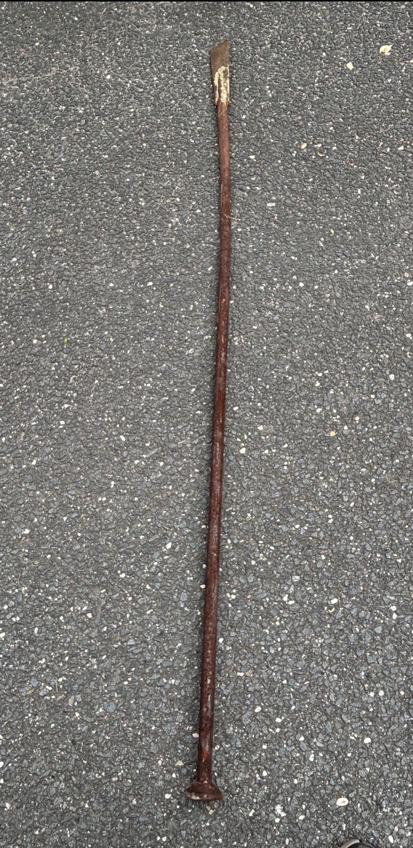 LARGE METAL TAMPING AND DIGGING BAR