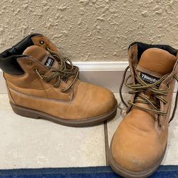 Kids Hiking Boots Size 4