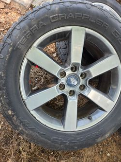 Rines 20s con llanta para ford f150 sport