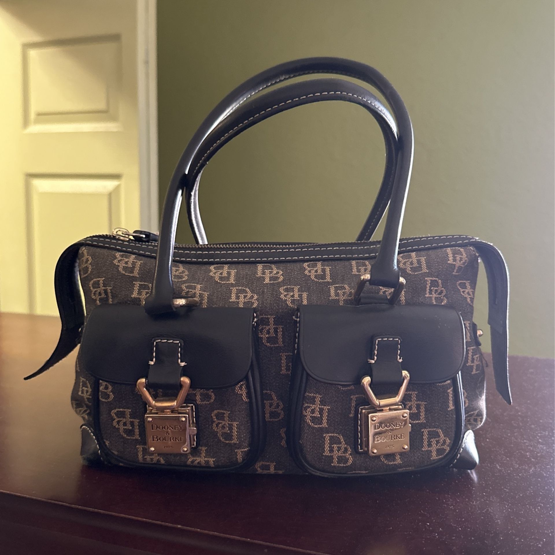 Dooney & Bourne Purse