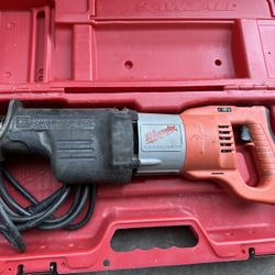 Milwaukee 360° Rotating Handle Orbital Super Sawzall Reciprocating Saw