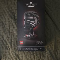 KYLO REN LEGO STAR WARS HELMET COLLECTION 