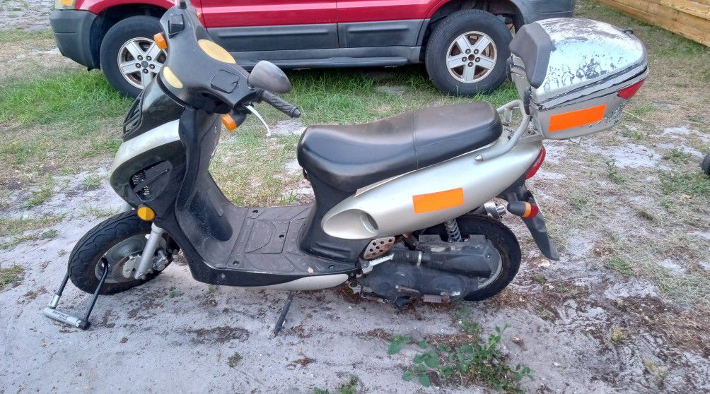 Moped/ Boation Scooter 