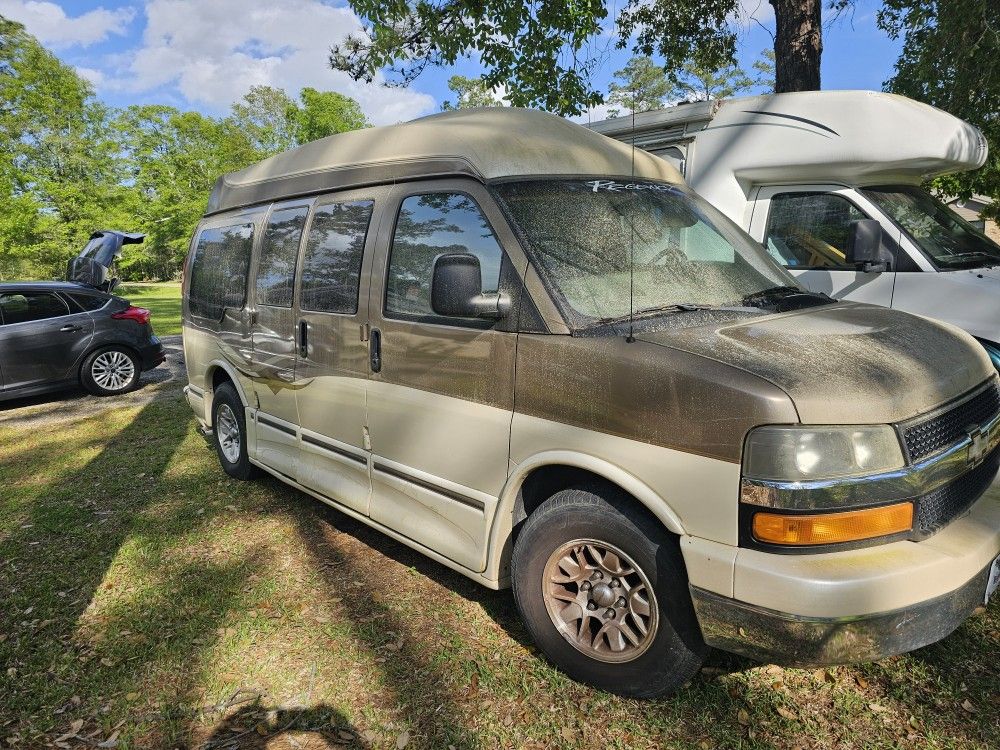 2003 GMC Savana