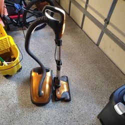 Kenmore 200 Series Upright Vaccum