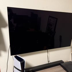 TV LG C4 55"