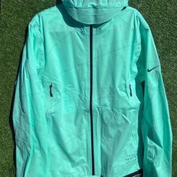 350 Nike Storm-FIT Run Division Men's Running Jacket Size Medium DQ6530-342
100 percent authentic 
Ship the same business day
SKUKC8
