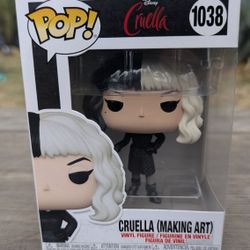 Funko Pop Disney Cruella #1038 Making Art Vinyl Figure Collectible NIB