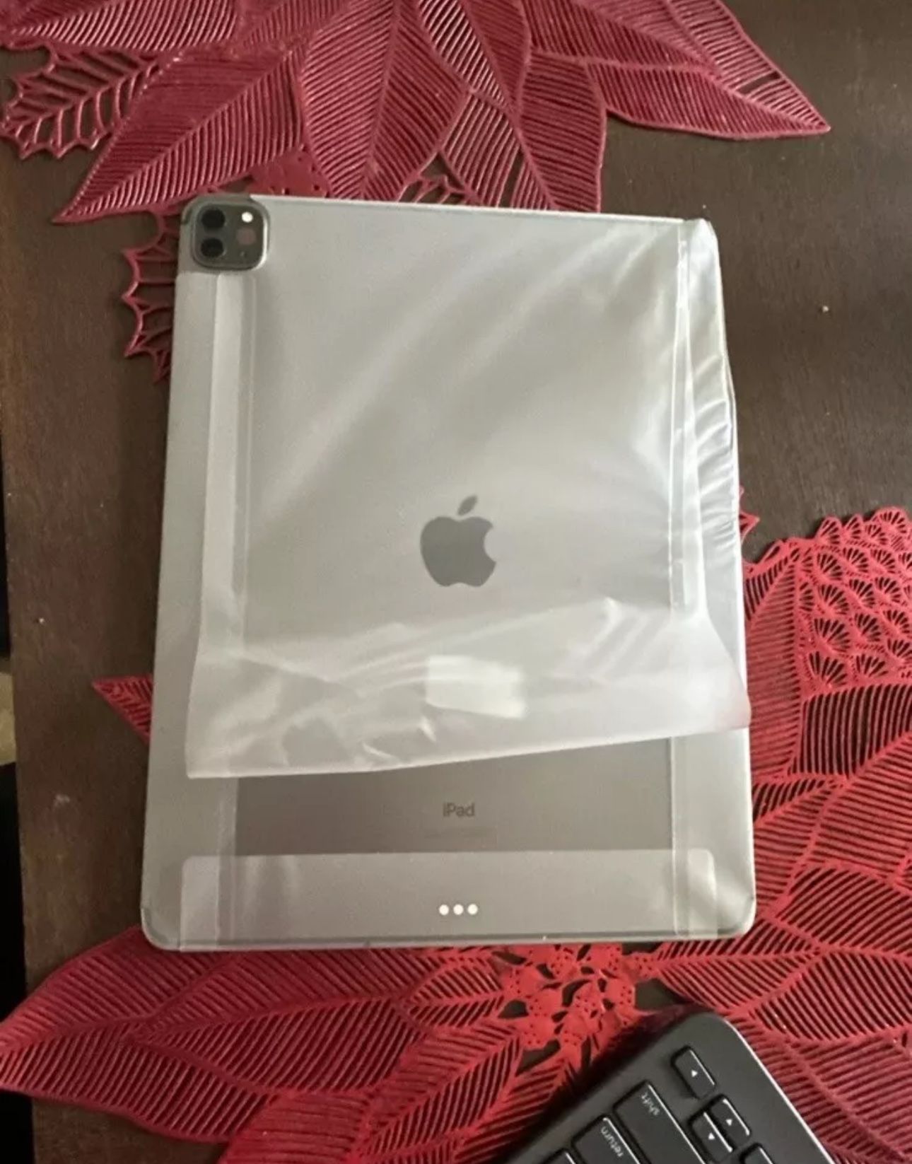 iPad Pro 4th Generation 12.9 inch WiFi+ Cellular Brand new open Box 