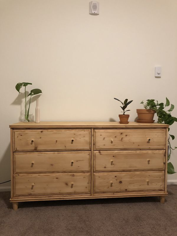 Wood dresser for Sale in Tacoma WA - OfferUp