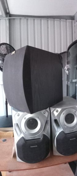 TV/Stereo BOOM Box ($95)