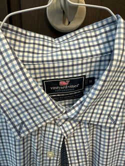 Vineyard Vines Classic Fit Men’s Casual Dress Shirt (M)