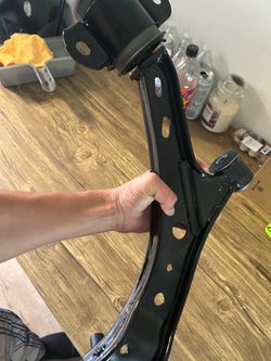 Front left control arm