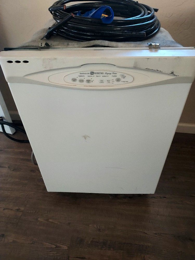 Dishwasher MayTag Quiet Series 200