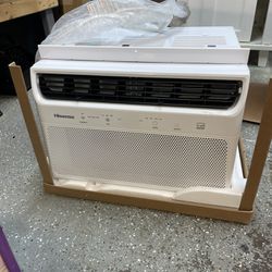 8000 BTU Air conditioner