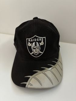 Vintage Y2K Reebok Oakland Raiders NFL Pro Line Adjustable Hat Cap Black Silver Strapback