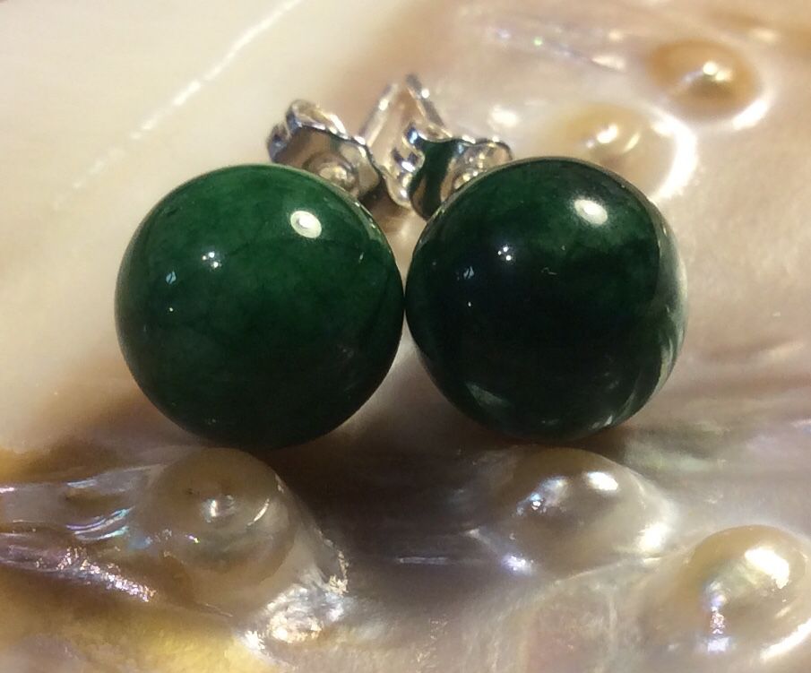 New 10mm Natural Green Emerald Jade 100% Gemstone 925 Sterling Silver Stud SG-0003