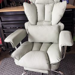 Executive Office Chairs with Footrest